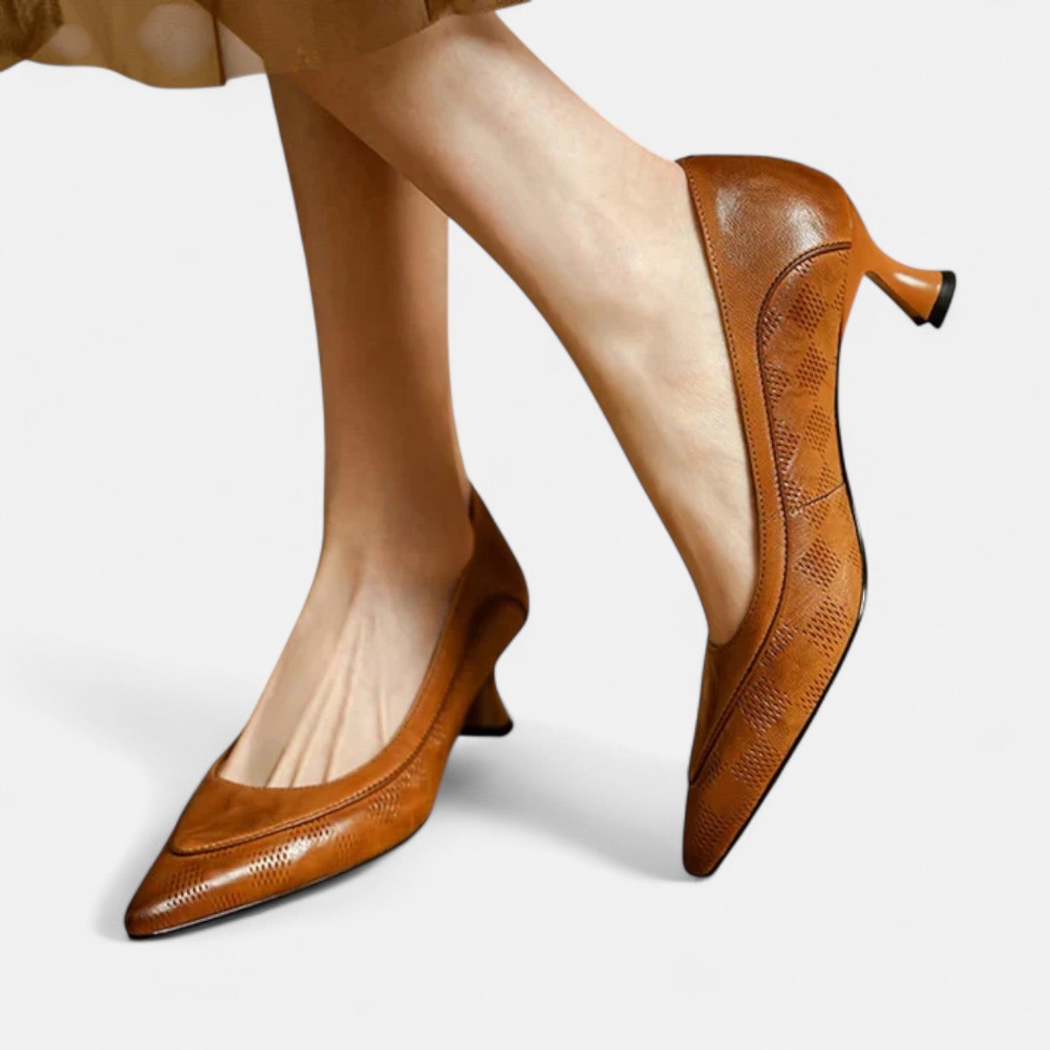 Kirsty | Pointed Heels in Cognac