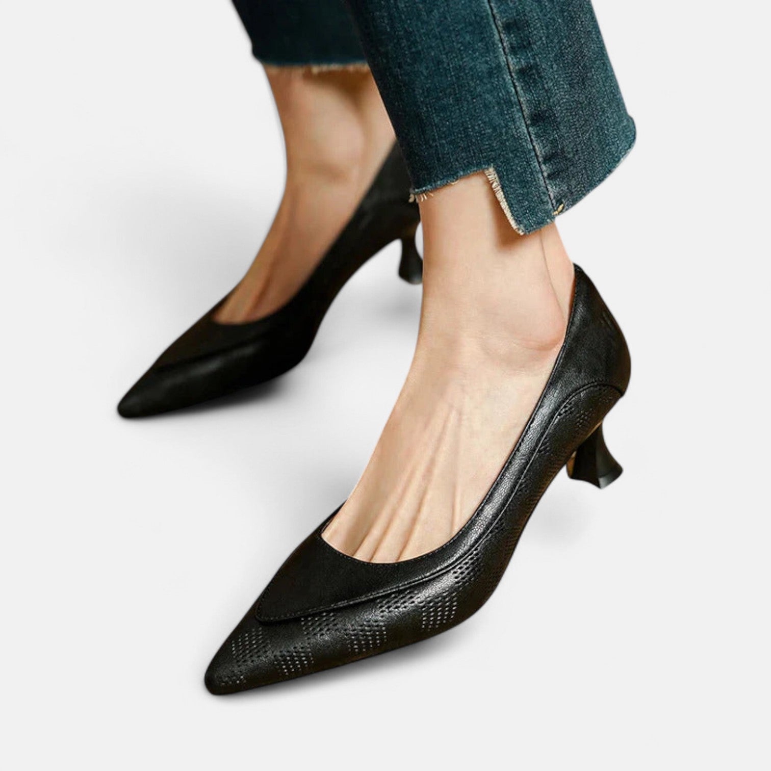 Kirsty | Pointed Heels in Cognac